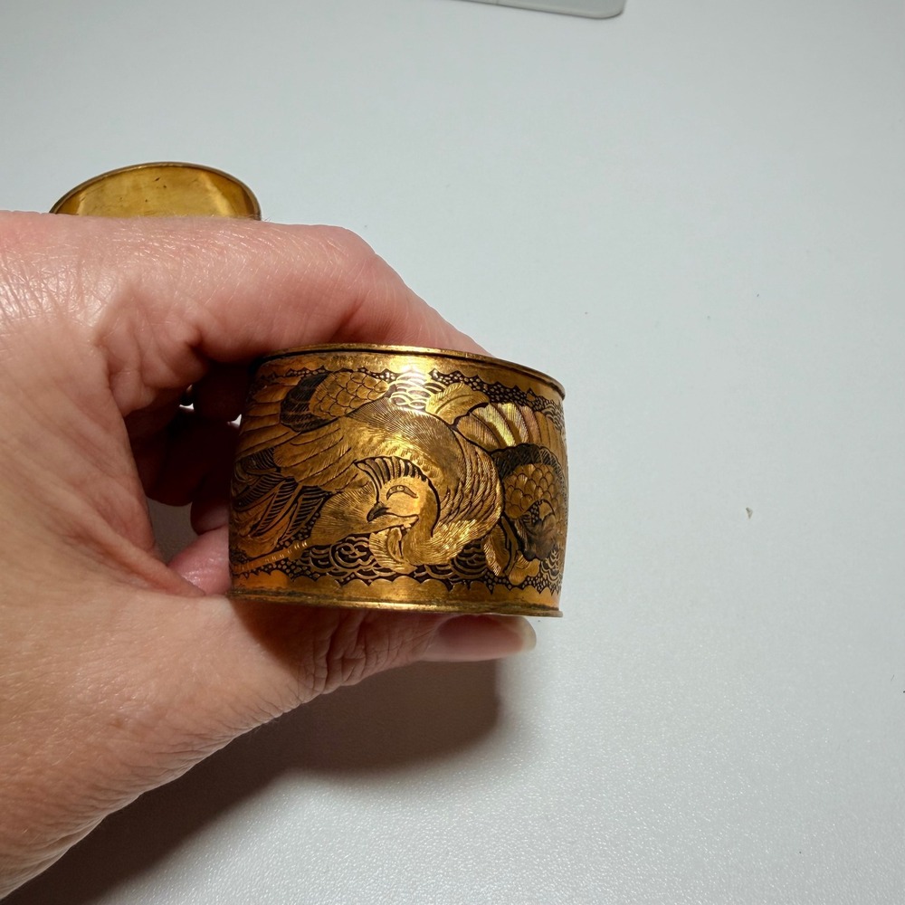 Vintage Gold Tone Etched Phoenix Dragon Napkin Rings Set of 2 Chinoiserie Decor - Picture 8 of 13